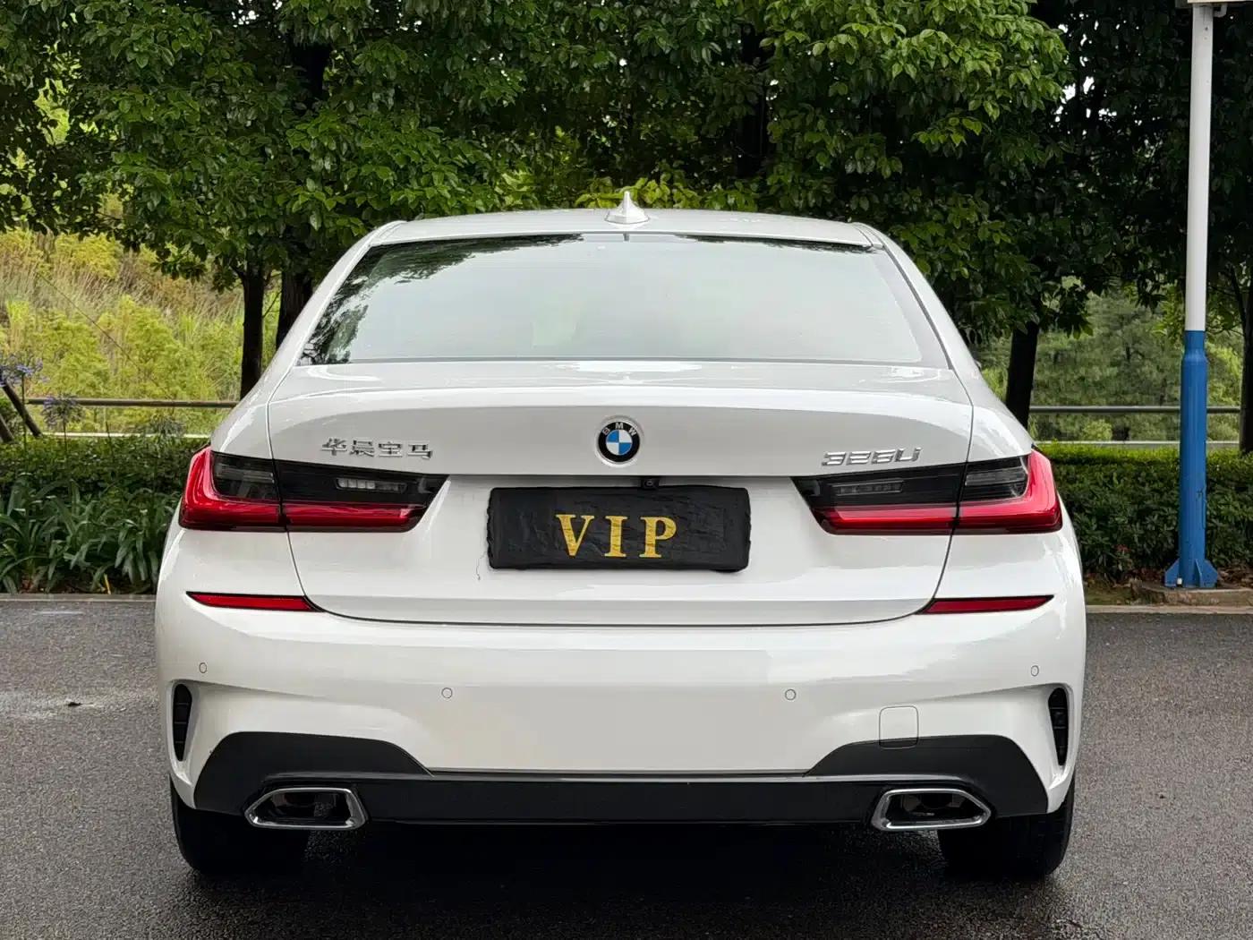 2023 BMW 3 Series 325Li M Sport Package — миниатюра 9