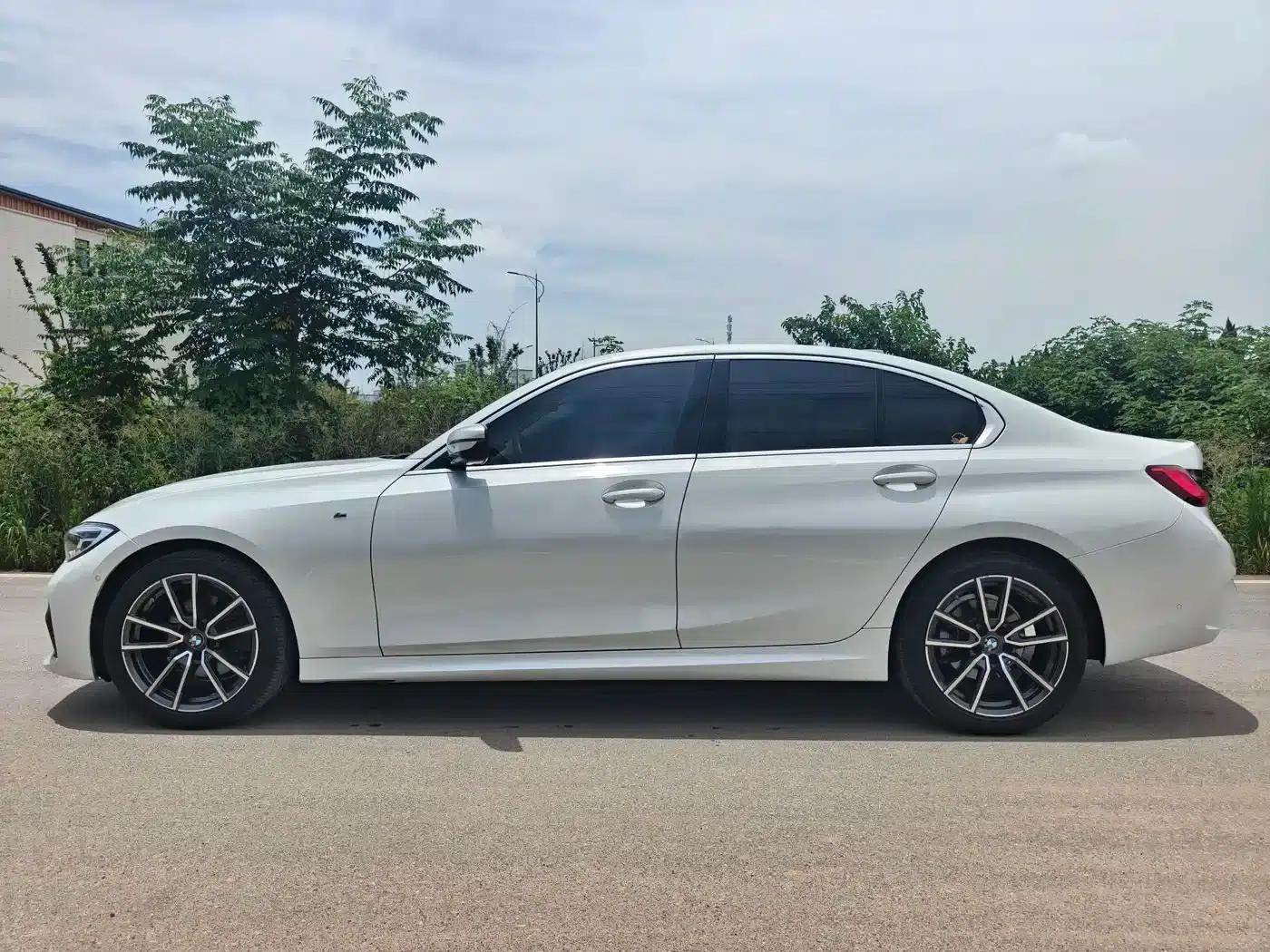 2020 BMW 3 Series Facelift 325i M Sport Package — миниатюра 3