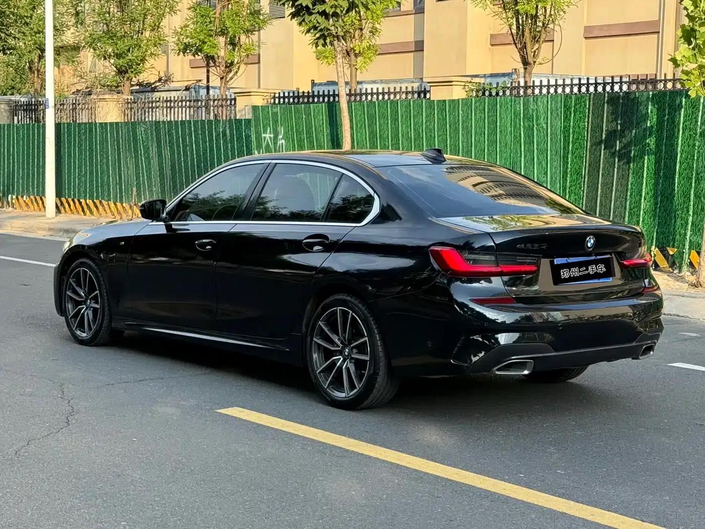 2021 BMW 3 Series 325Li M Sport Shadow Edition — миниатюра 4