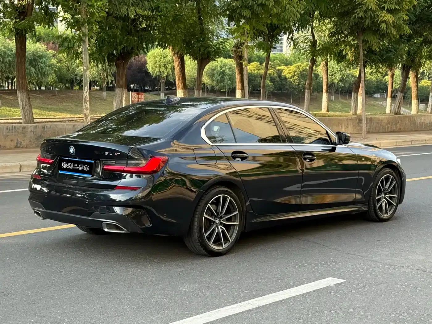 2021 BMW 3 Series 325Li M Sport Shadow Edition — миниатюра 6
