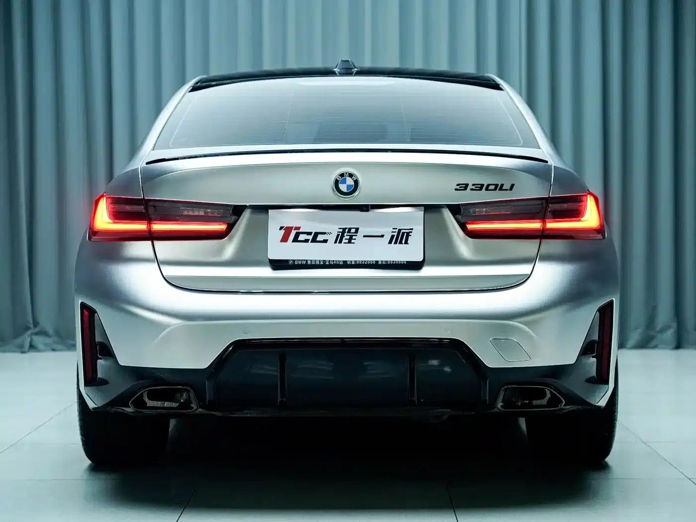 2025 BMW 3 Series 330Li M Sport Shadow Edition — миниатюра 10