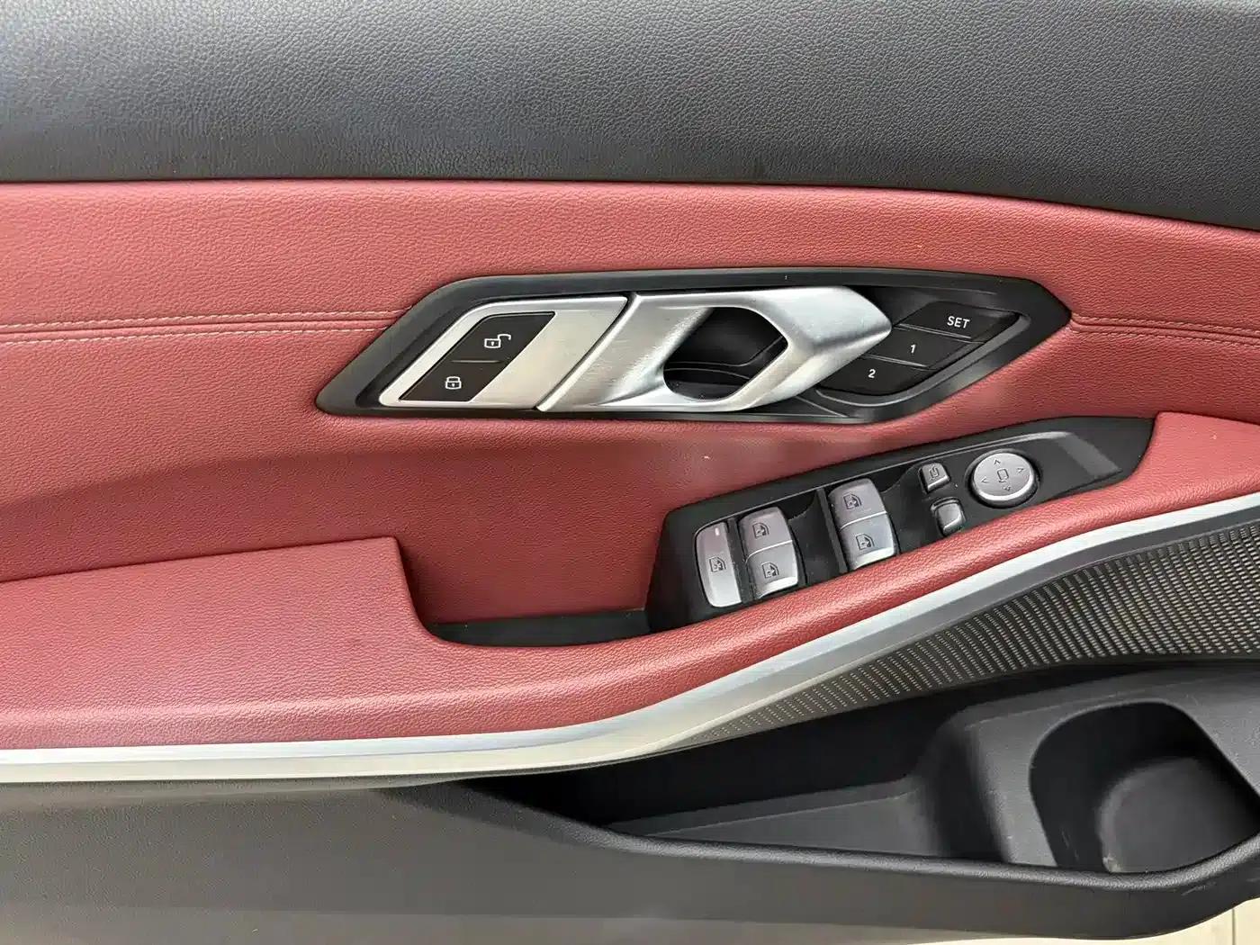 2023 BMW 3 Series 320Li M Sport Package — миниатюра 7