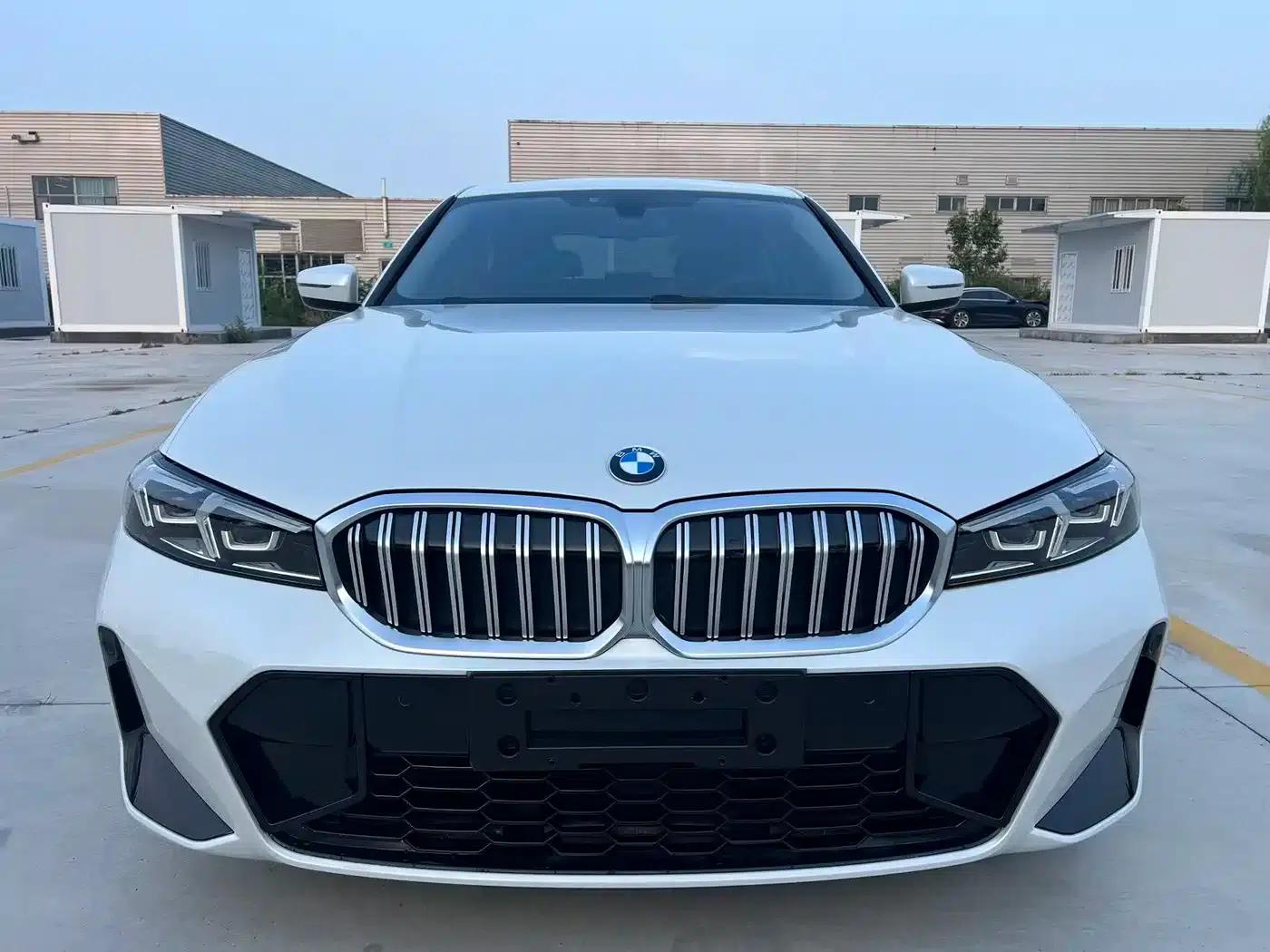 2023 BMW 3 Series 320Li M Sport Package — миниатюра 2