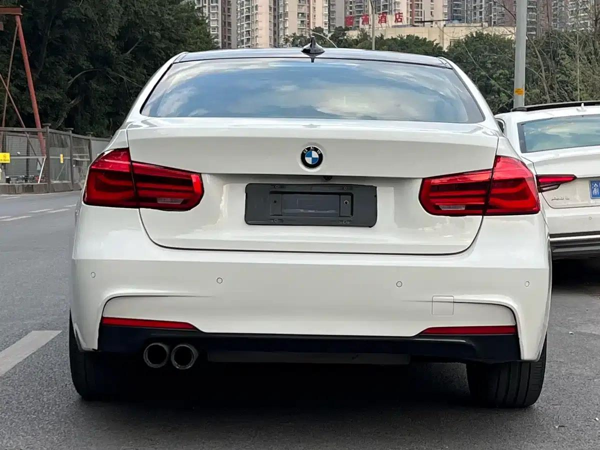 2019 BMW 3 Series 320i M Sport Package — миниатюра 8