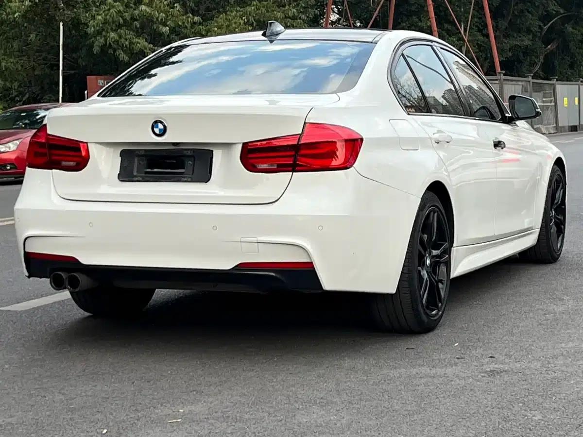 2019 BMW 3 Series 320i M Sport Package — миниатюра 9