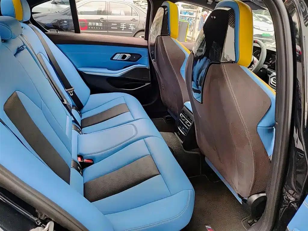 2023 BMW 3 Series 330i M Sport Shadow Edition — миниатюра 11
