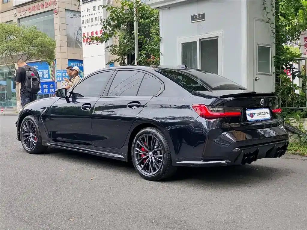 2023 BMW 3 Series 330i M Sport Shadow Edition — миниатюра 4
