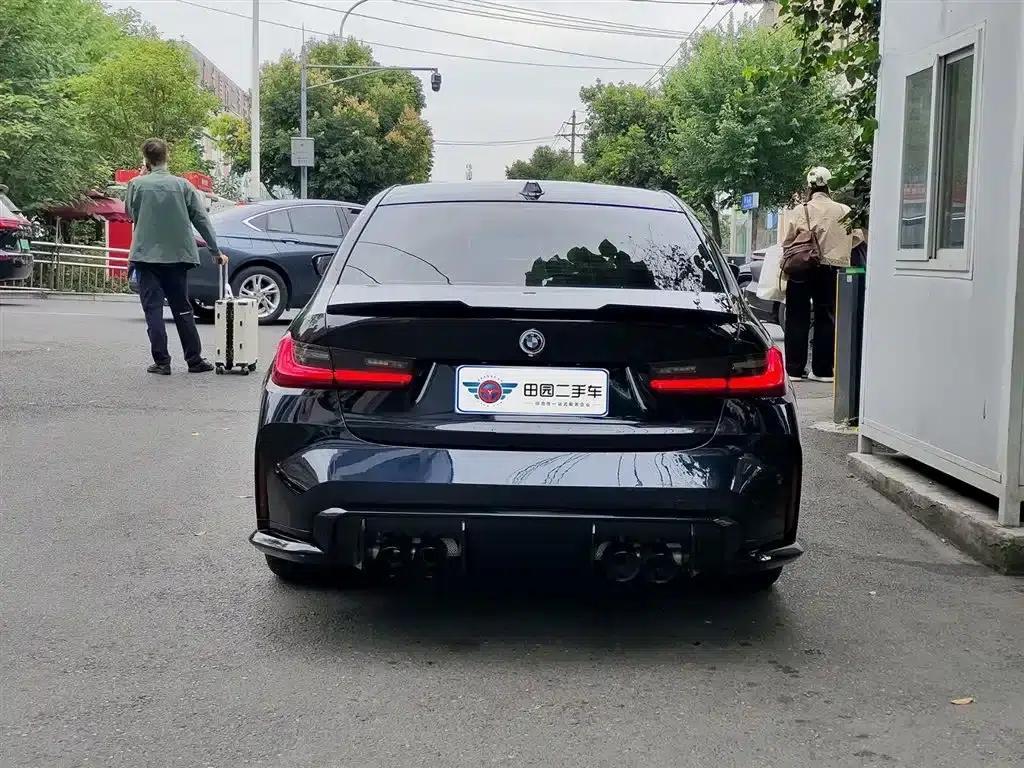 2023 BMW 3 Series 330i M Sport Shadow Edition — миниатюра 5