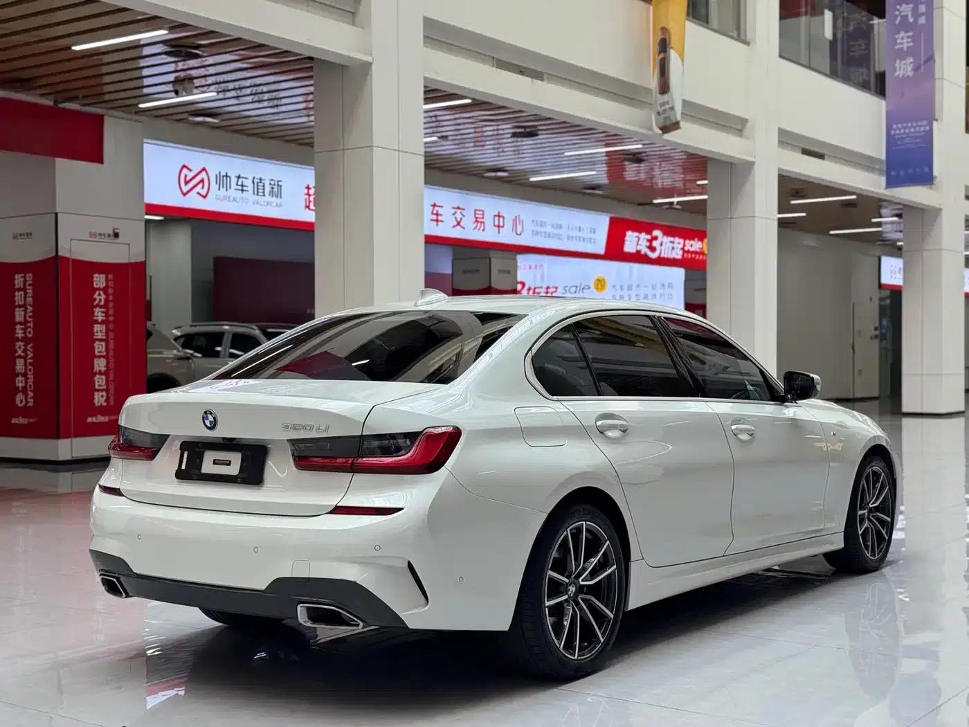 2020 BMW 3 Series 320Li M Sport Package — миниатюра 5