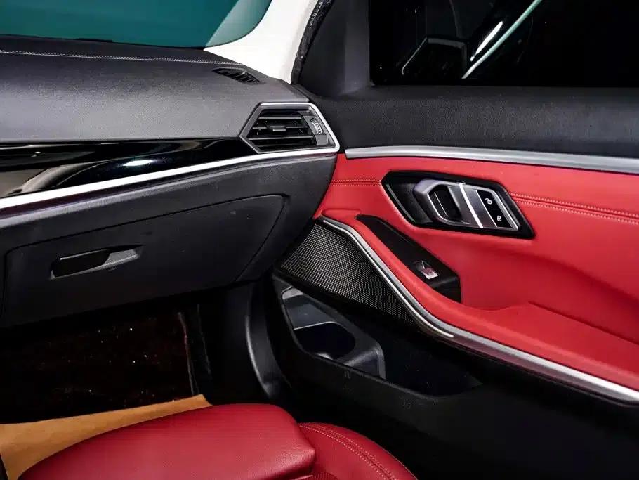 2024 BMW 3 Series 320Li M Sport Package — миниатюра 26