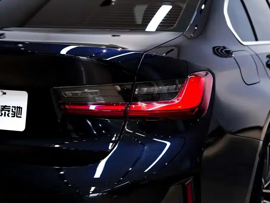 2024 BMW 3 Series 320Li M Sport Package — миниатюра 10