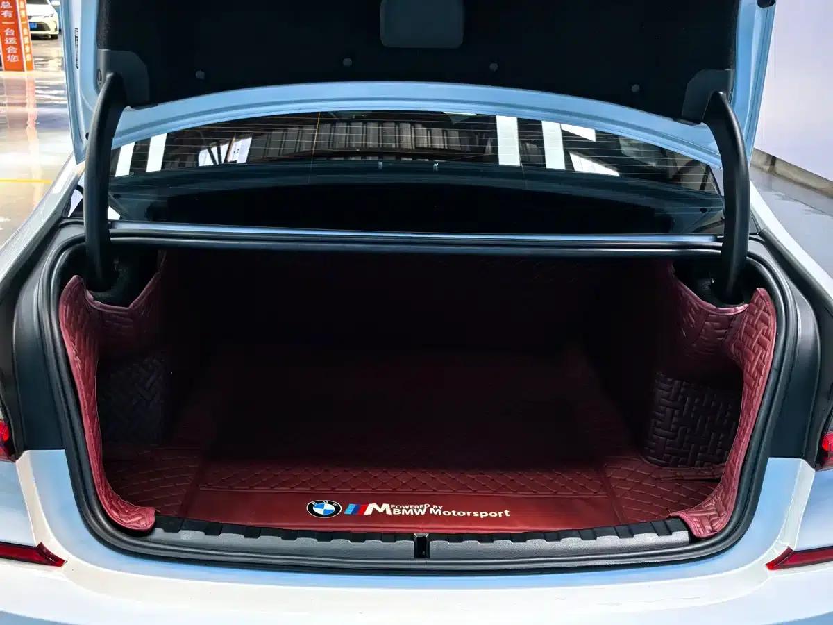 2022 BMW 3 Series 325Li M Sport Package — миниатюра 20