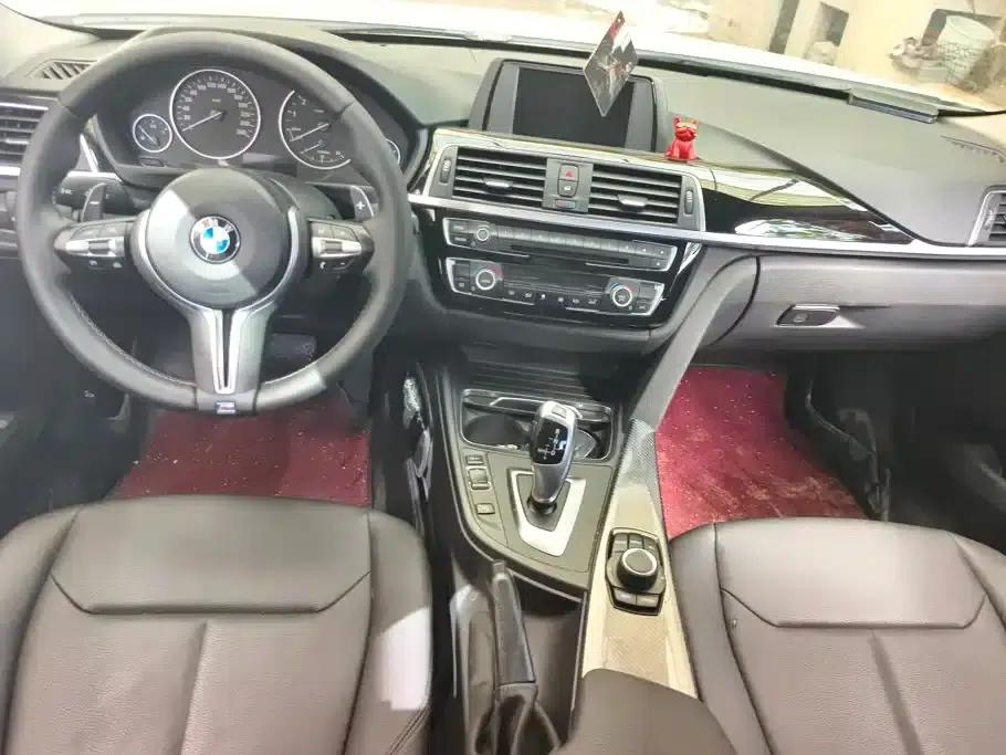 2017 BMW 3 Series 320Li Fashion Edition — миниатюра 12