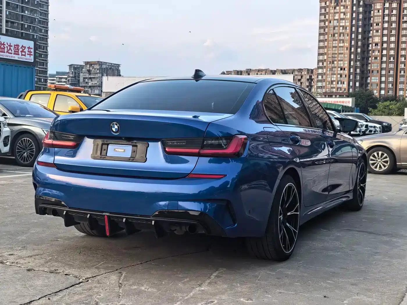 2020 BMW 3 Series 325Li M Sport Shadow Edition — миниатюра 7