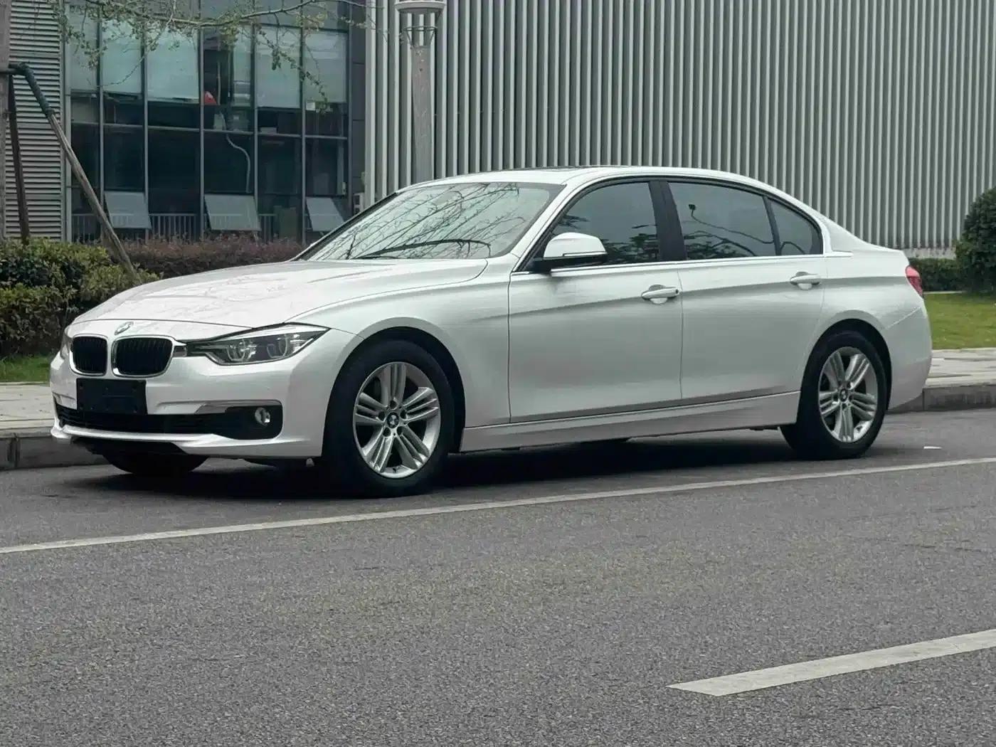 2016 BMW 3 Series 320Li Fashion Edition — миниатюра 1