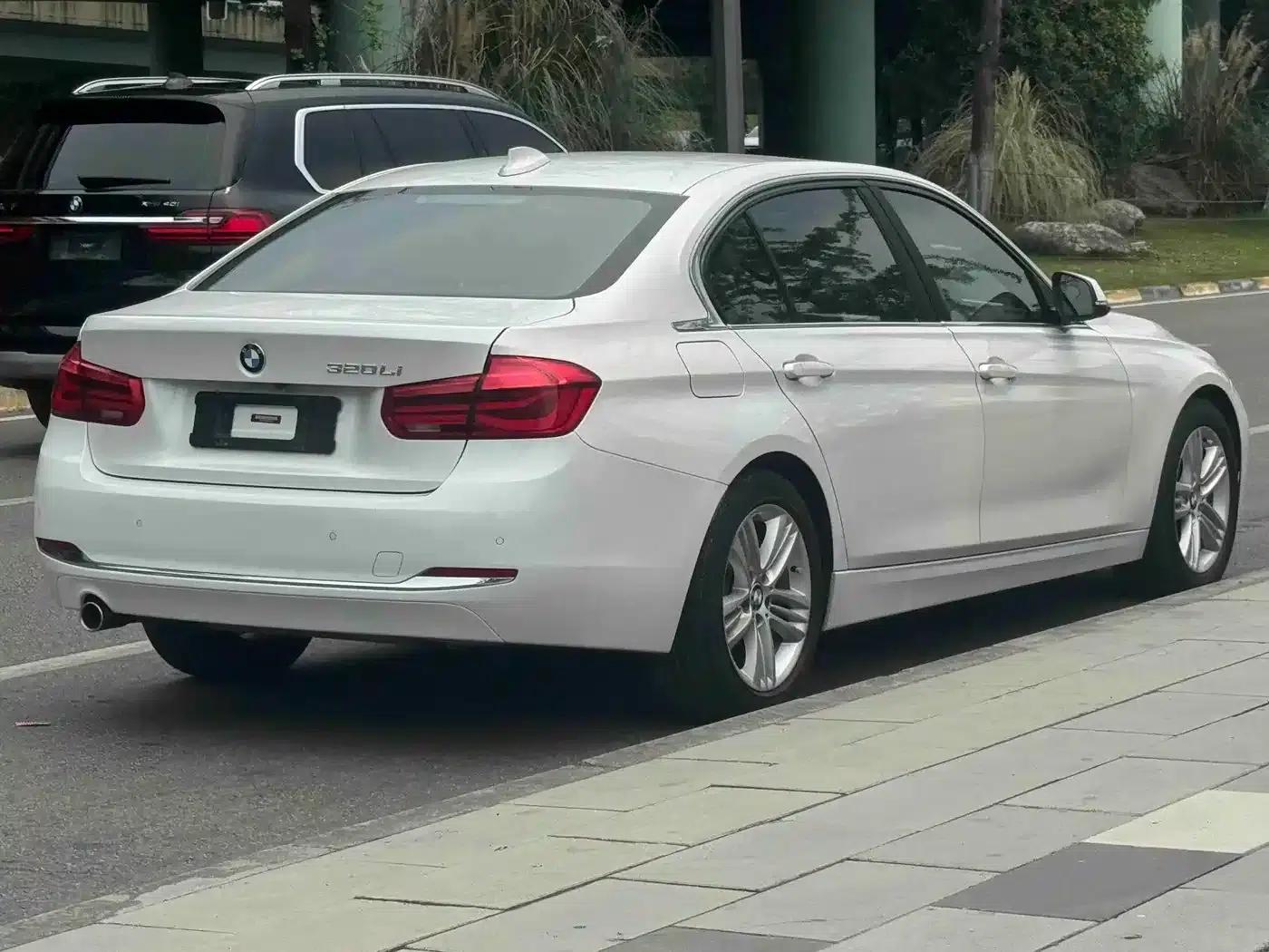 2016 BMW 3 Series 320Li Fashion Edition — миниатюра 5