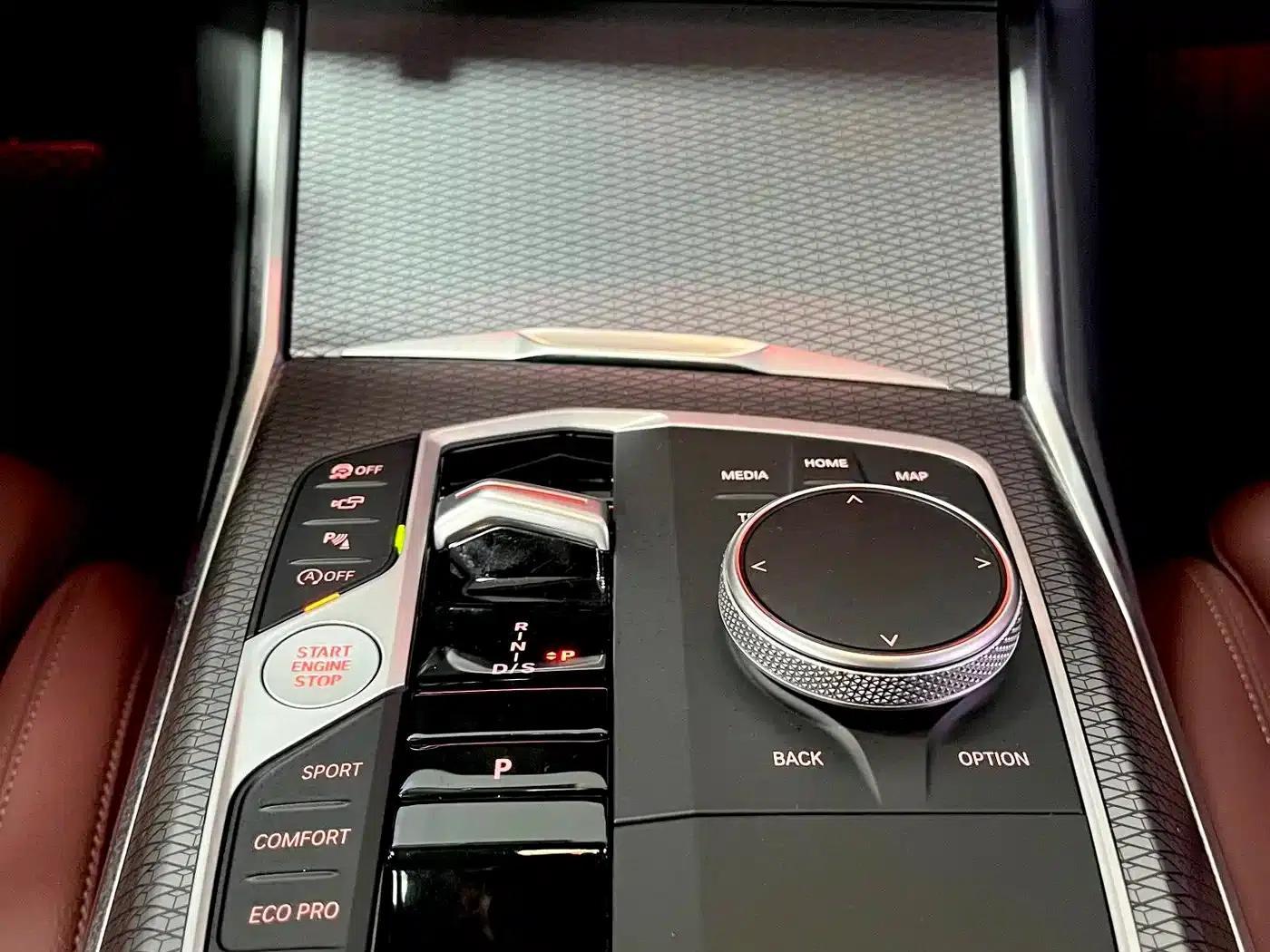 2025 BMW 3 Series 330Li M Sport Shadow Edition — миниатюра 11
