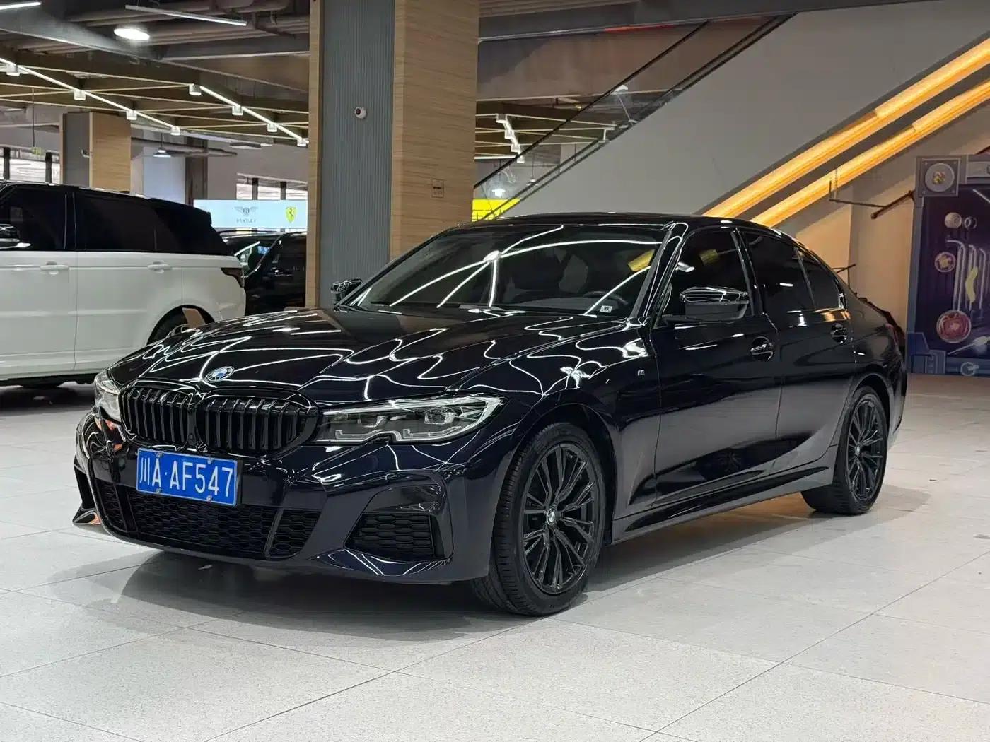 2021 BMW 3 Series 325i M Sport Shadow Edition — миниатюра 1
