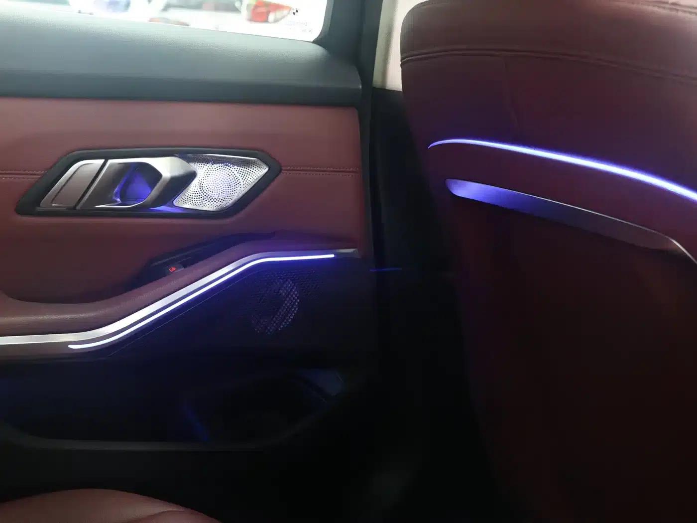 2023 BMW 3 Series 320i M Sport Package — миниатюра 11
