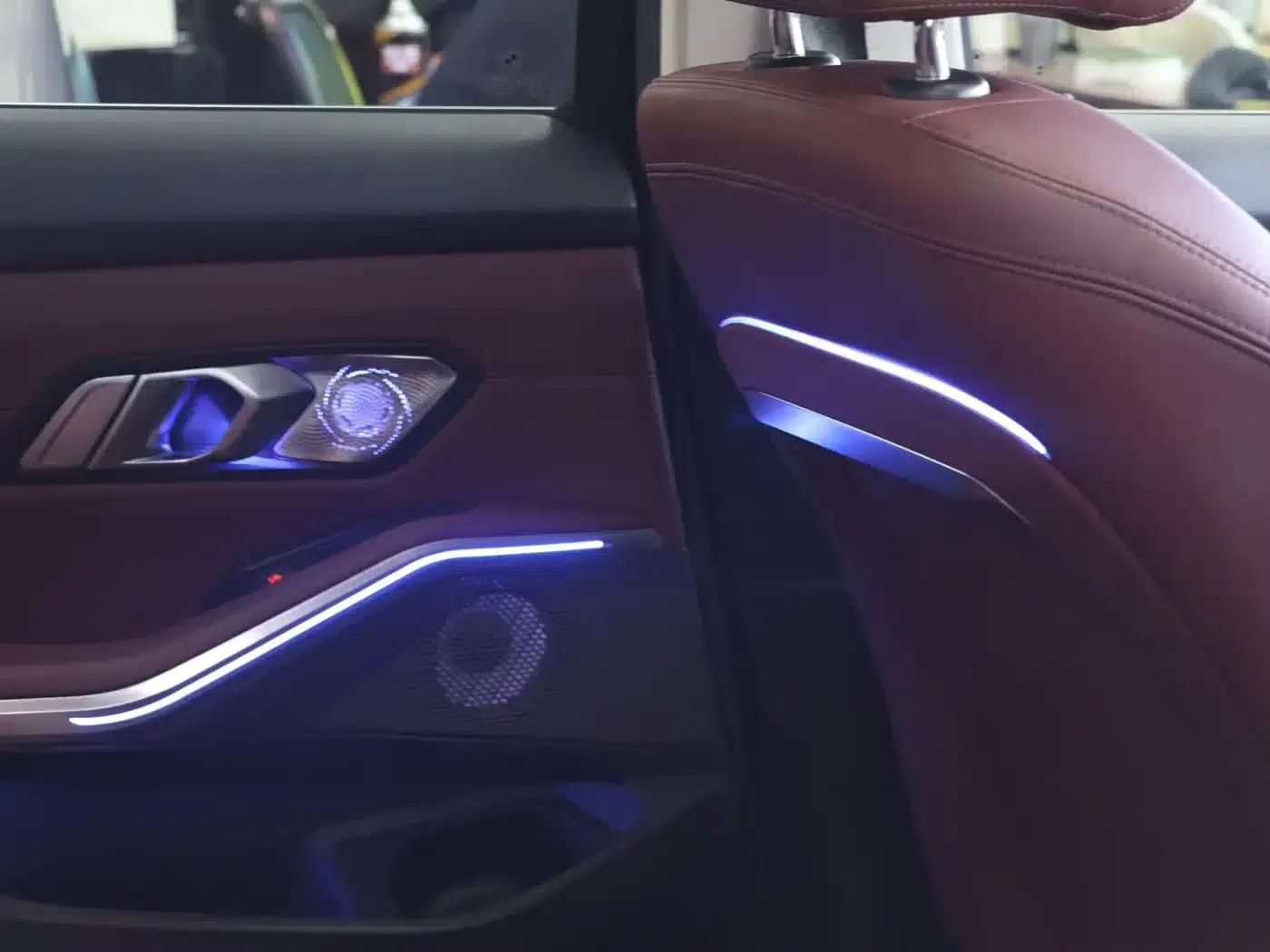 2023 BMW 3 Series 320i M Sport Package — миниатюра 17
