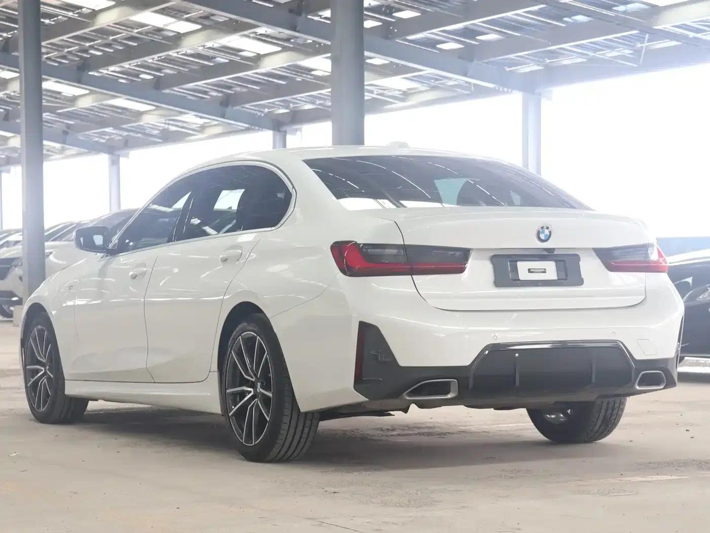 2023 BMW 3 Series 320i M Sport Package — миниатюра 7