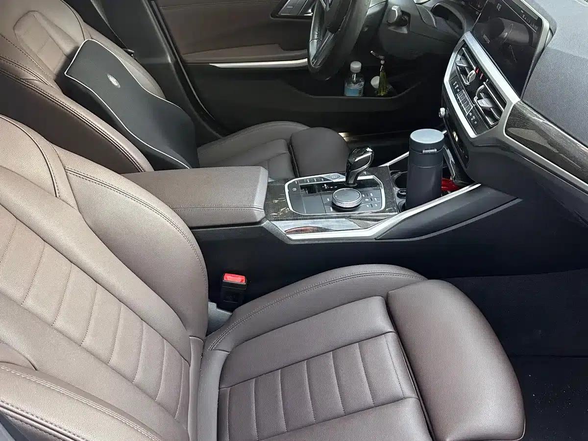 2020 BMW 3 Series 325Li M Sport Package — миниатюра 8
