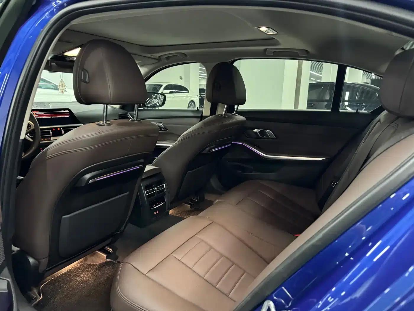 2020 BMW 3 Series 325Li M Sport Package — миниатюра 6