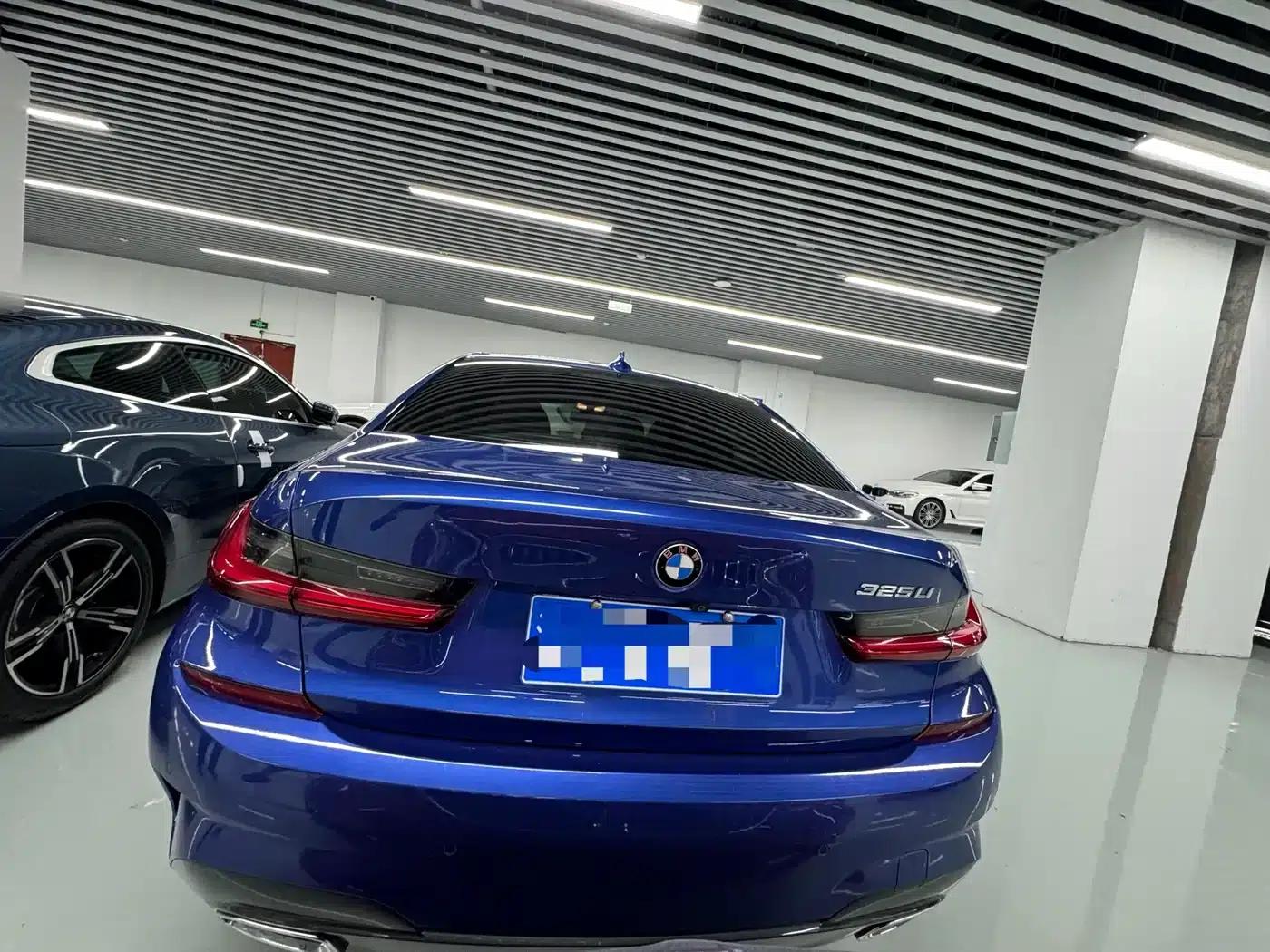 2020 BMW 3 Series 325Li M Sport Package — миниатюра 10