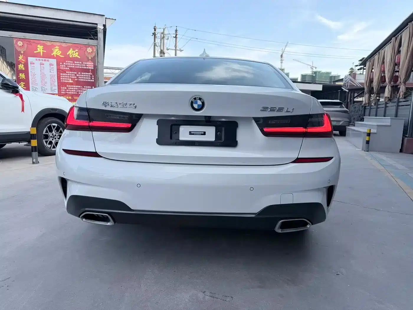 2022 BMW 3 Series Facelift 320Li M Sport Package — миниатюра 6