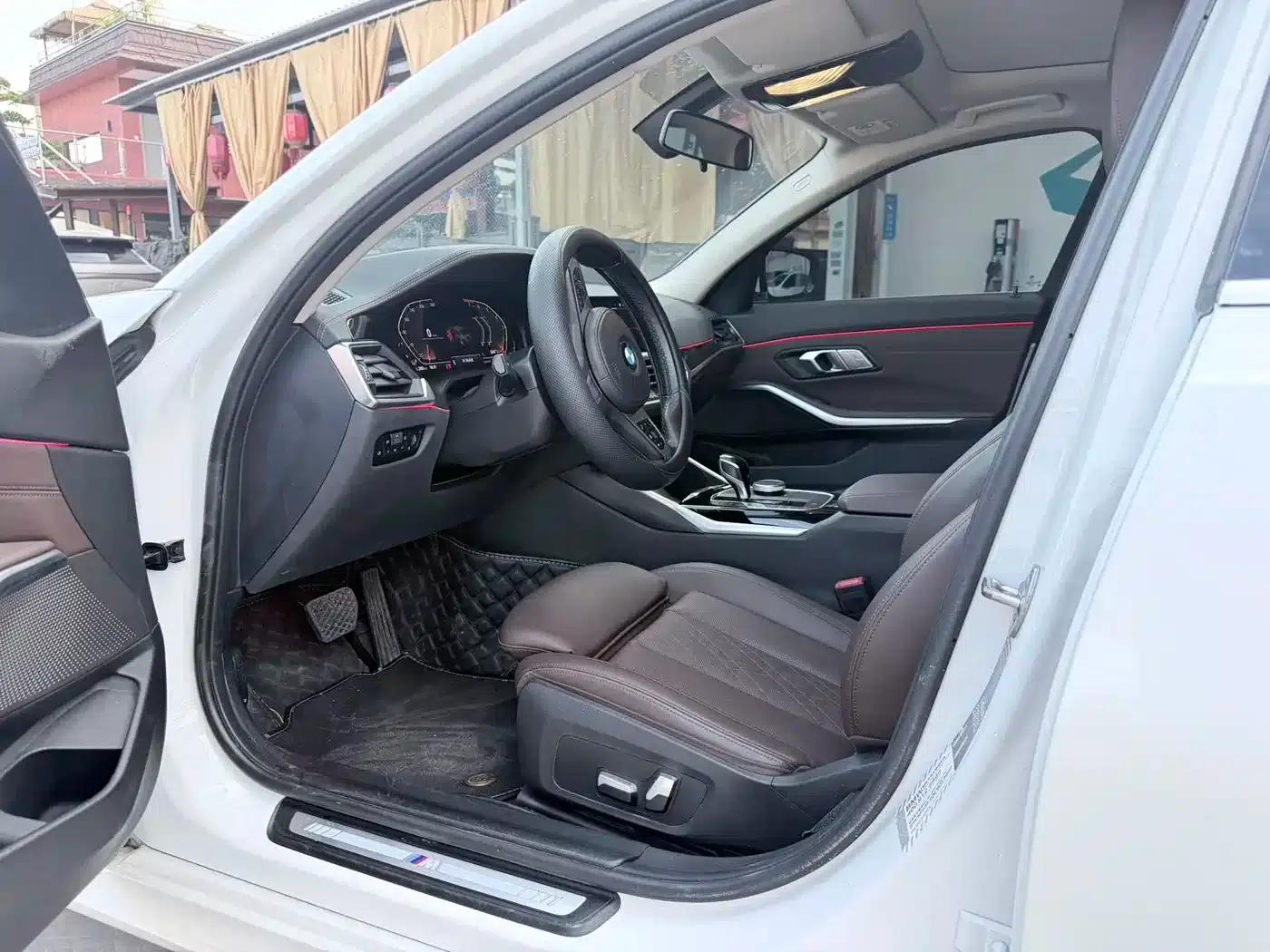 2022 BMW 3 Series Facelift 320Li M Sport Package — миниатюра 8