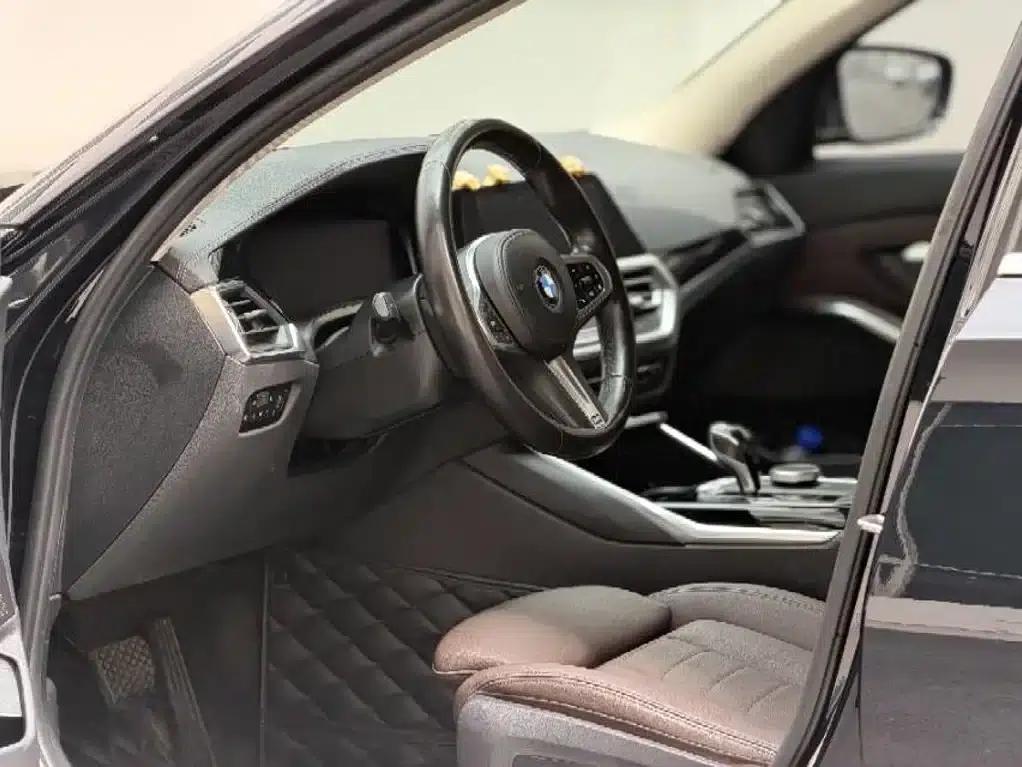 2021 BMW 3 Series Facelift 320Li M Sport Package — миниатюра 4