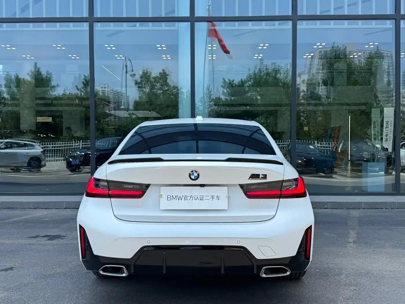 2025 BMW 3 Series 325Li M Sport Package — миниатюра 8