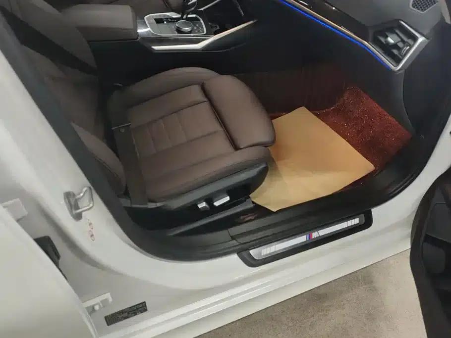 2021 BMW 3 Series 325Li M Sport Package — миниатюра 8