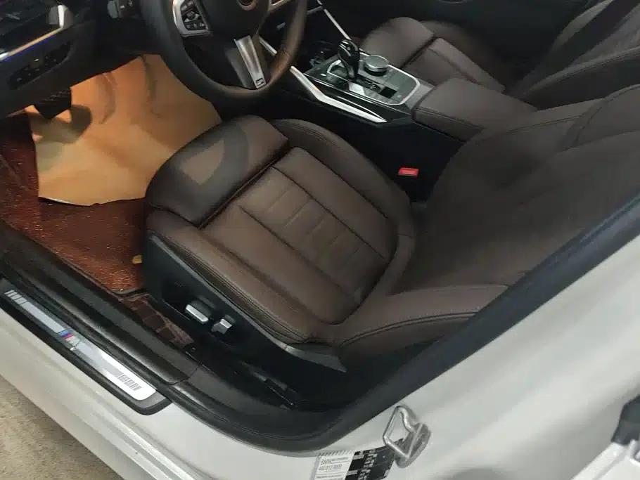 2021 BMW 3 Series 325Li M Sport Package — миниатюра 9