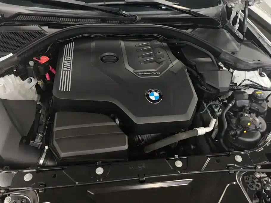 2021 BMW 3 Series 325Li M Sport Package — миниатюра 10