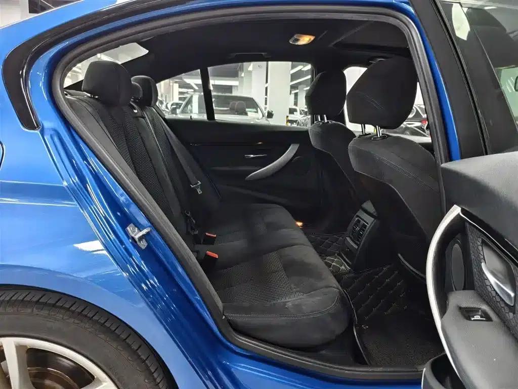 2017 BMW 3 Series 320i M Sport — миниатюра 12