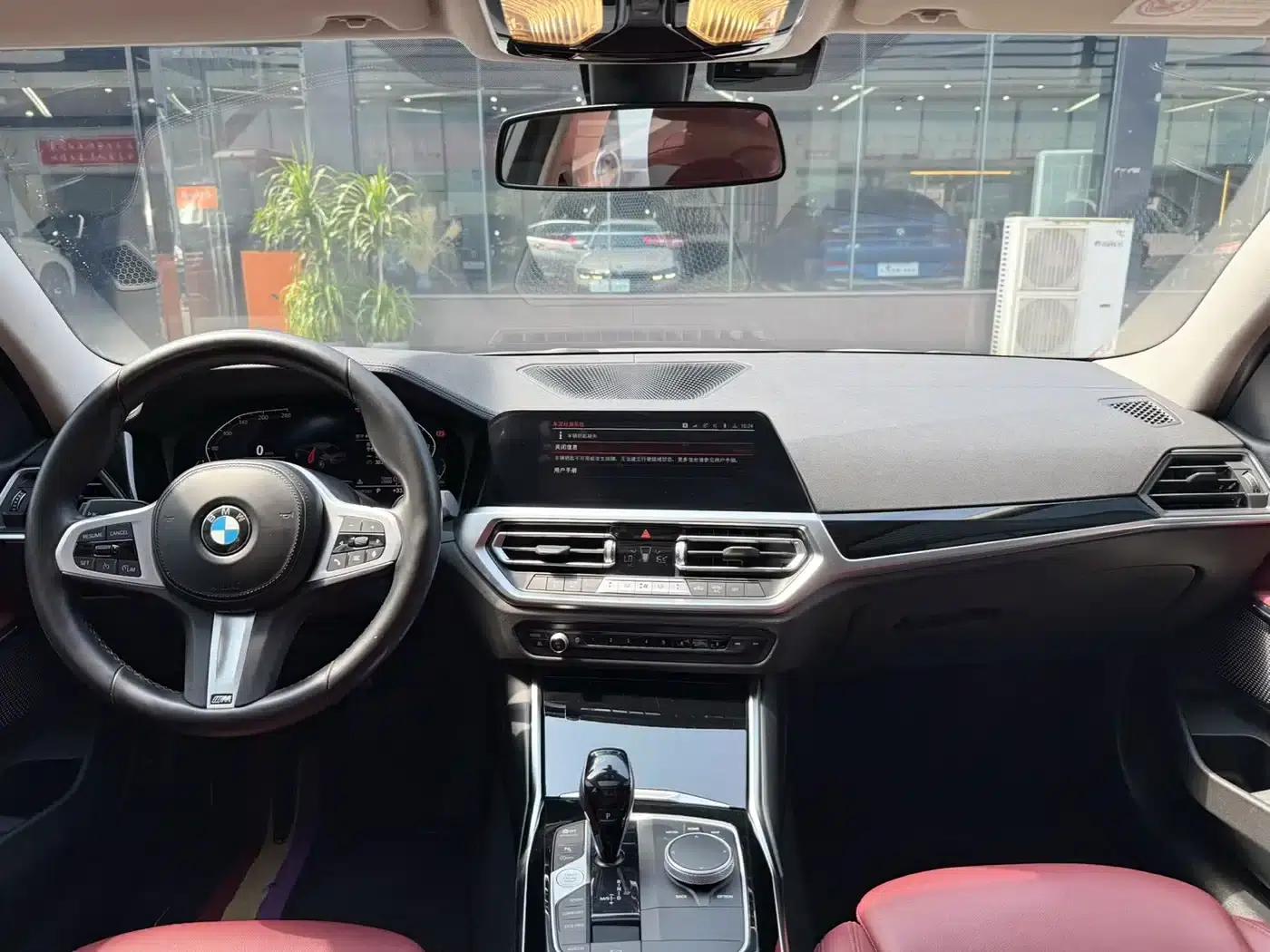 2022 BMW 3 Series 320Li M Sport Package — миниатюра 13
