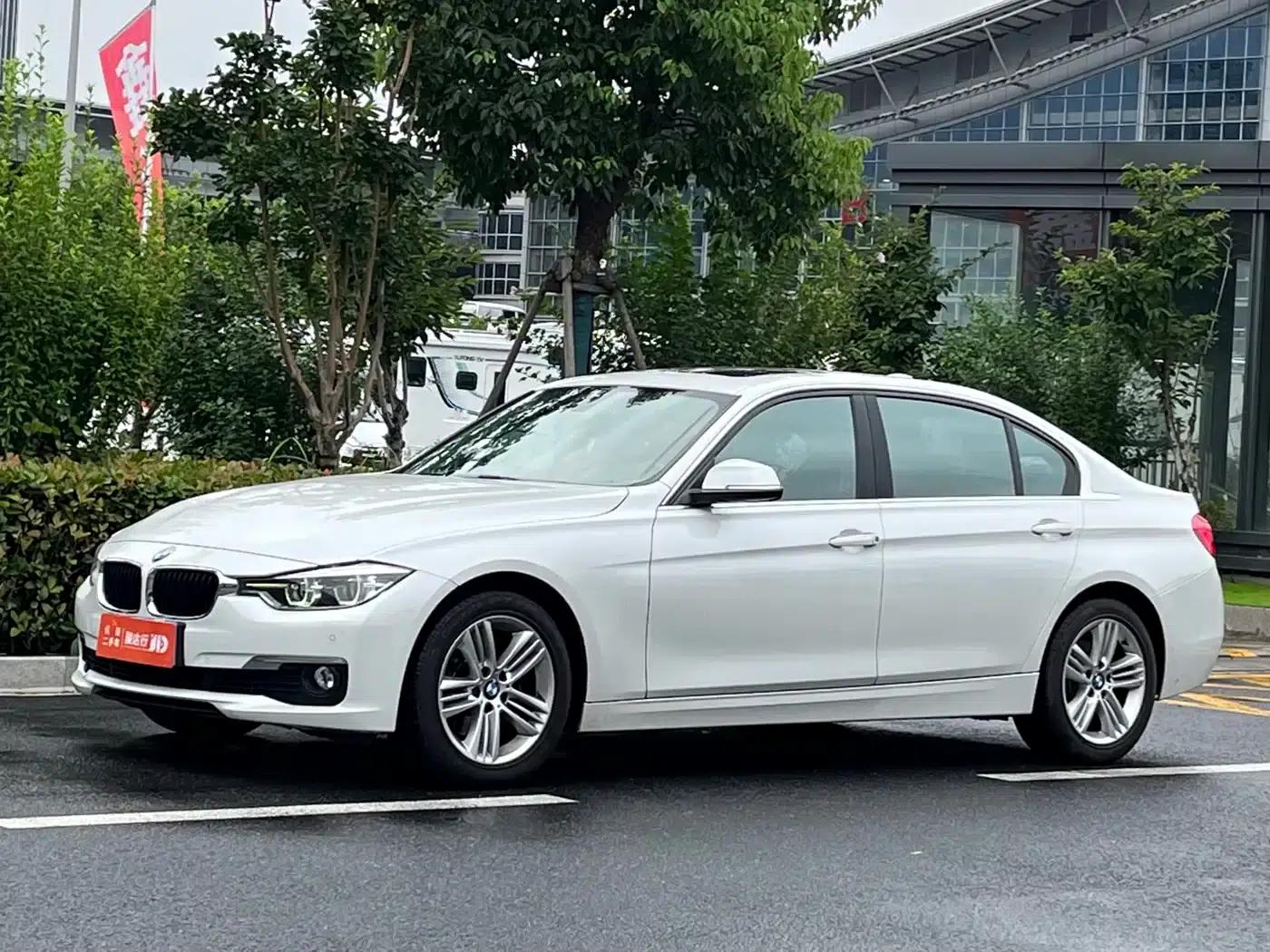 2016 BMW 3 Series 320Li Fashion Edition — миниатюра 1