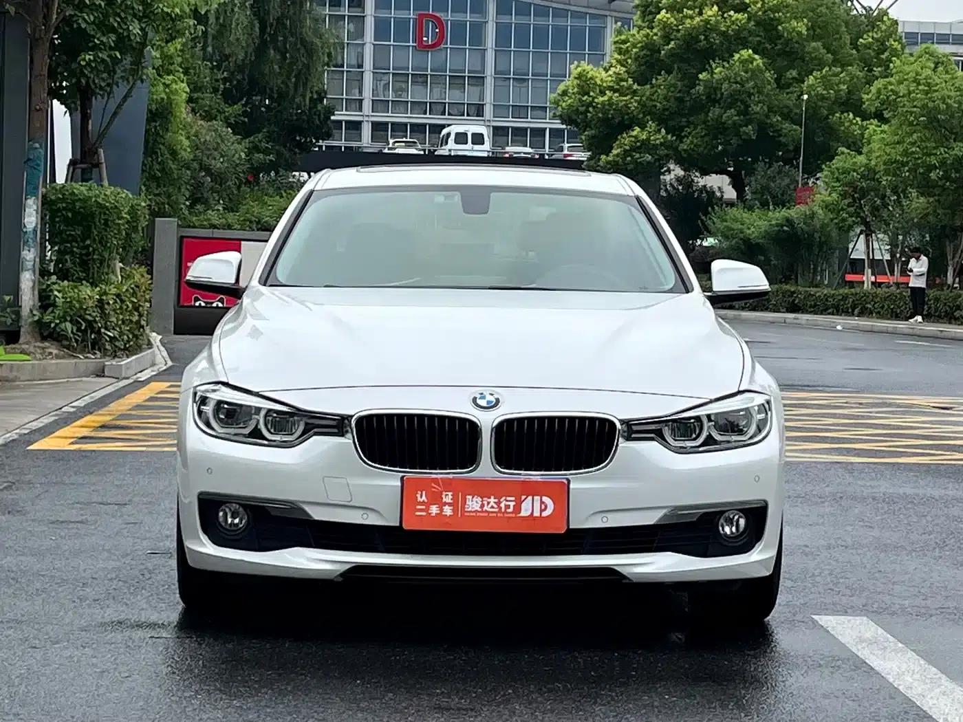 2016 BMW 3 Series 320Li Fashion Edition — миниатюра 2