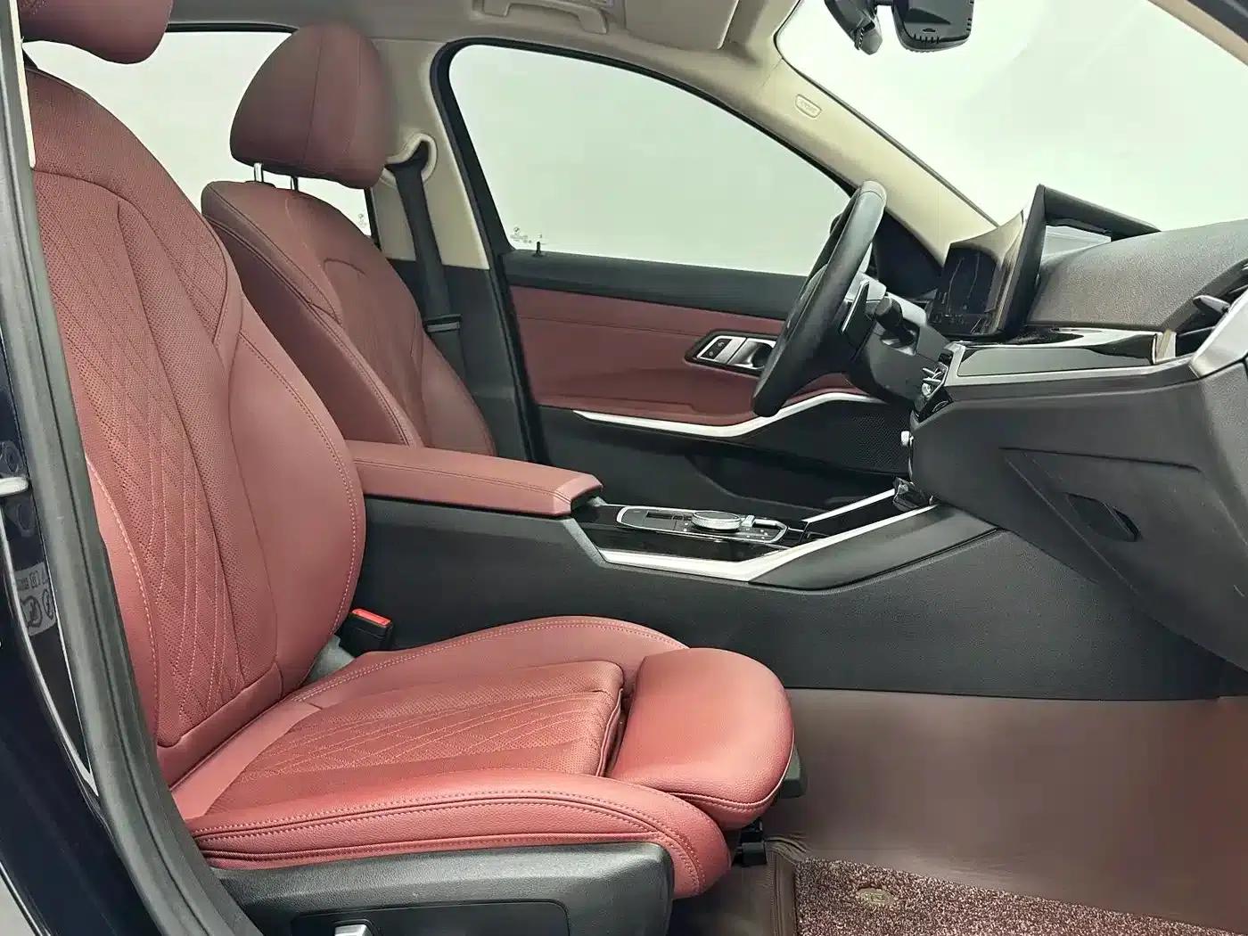 2023 BMW 3 Series 320Li M Sport Package — миниатюра 8