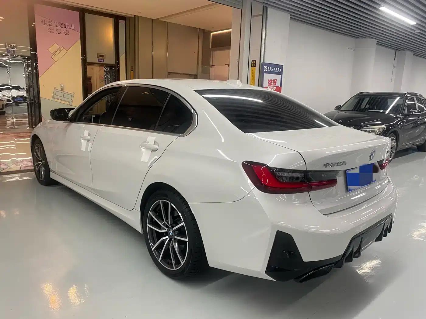 2024 BMW 3 Series 320Li M Sport Package — миниатюра 16