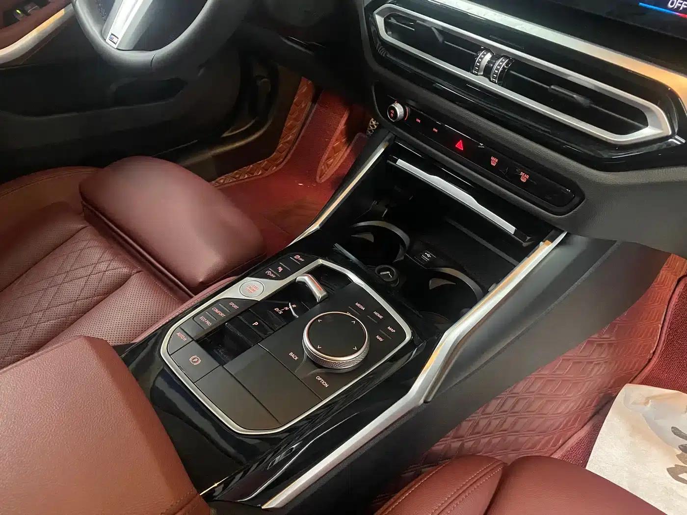 2024 BMW 3 Series 320Li M Sport Package — миниатюра 8