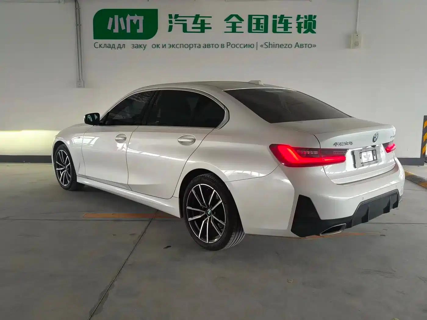 2023 BMW 3 Series 320Li M Sport Package — миниатюра 6
