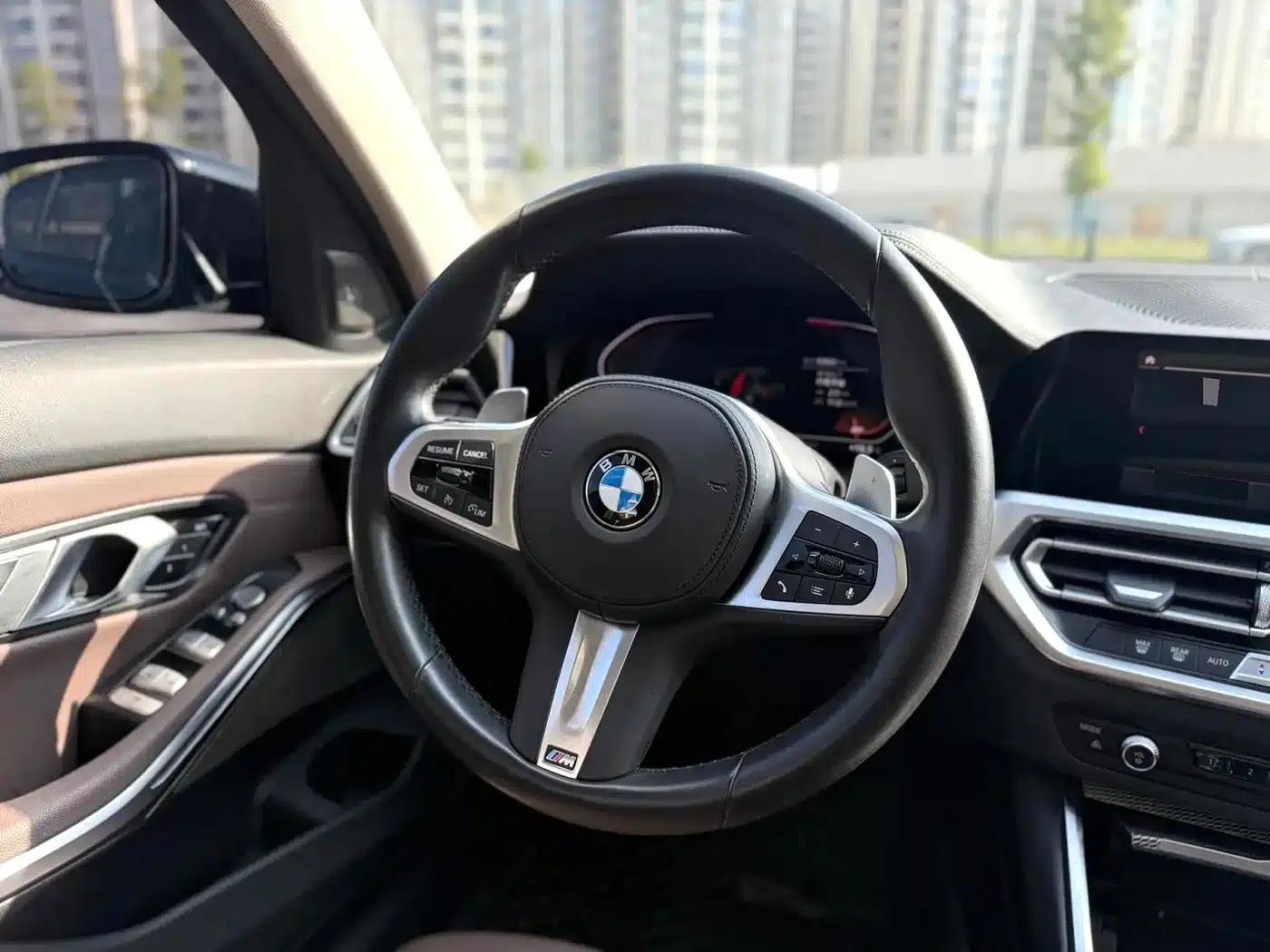 2021 BMW 3 Series 325Li M Sport Package — миниатюра 9