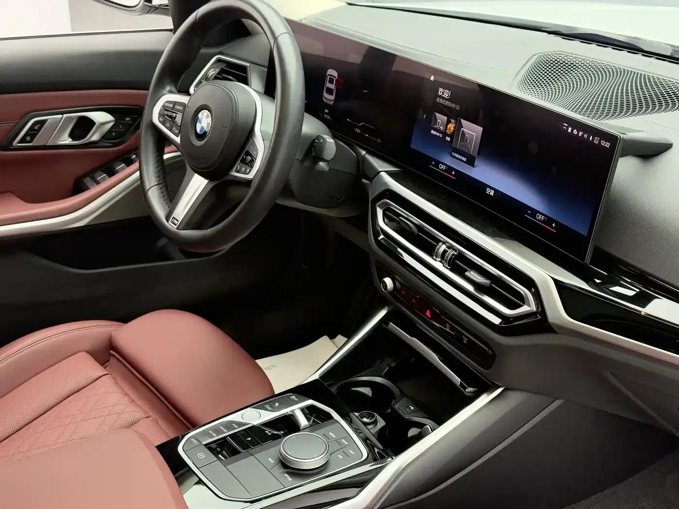 2023 BMW 3 Series 320Li M Sport Package — миниатюра 16