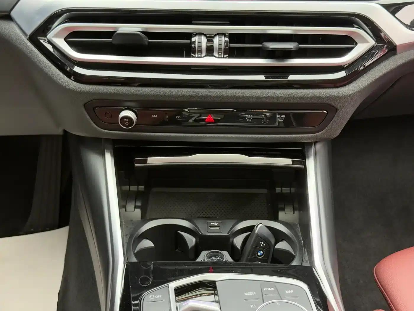 2023 BMW 3 Series 320Li M Sport Package — миниатюра 20