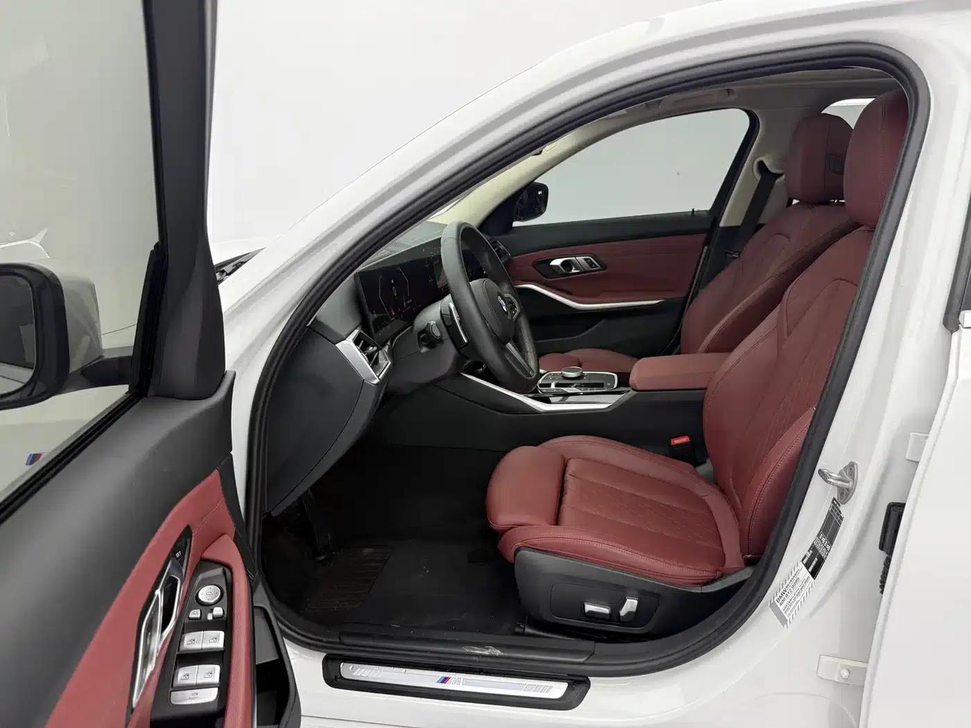 2023 BMW 3 Series 320Li M Sport Package — миниатюра 22