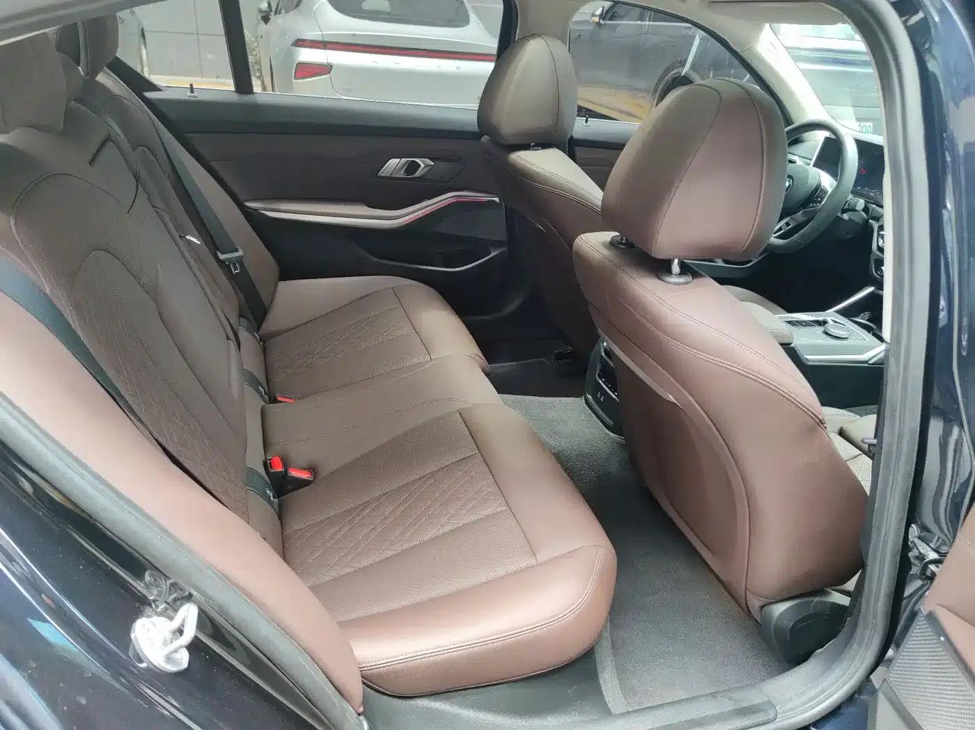 2023 BMW 3 Series 325Li M Sport Package — миниатюра 11