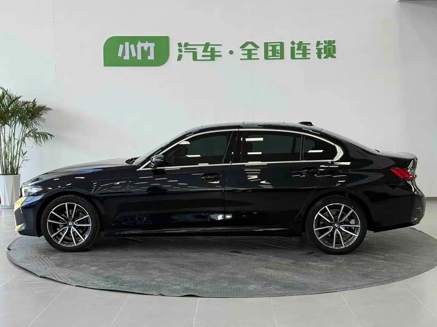 2023 BMW 3 Series 320Li M Sport Package — миниатюра 5