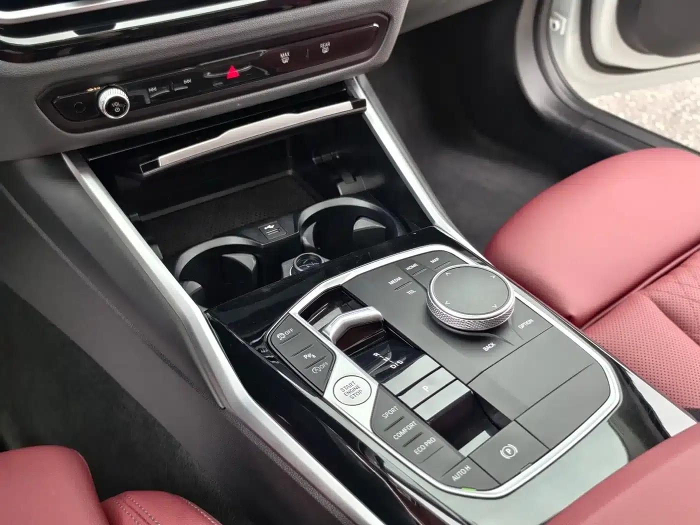 2024 BMW 3 Series 320Li M Sport Package — миниатюра 14